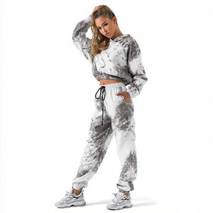 Conjunto Deportivo de Invierno para Mujer, Diseño 2 en 1, Resistente al Viento, Ecológico, de Gran Tamaño, con Sudadera con Capucha y Pantalones Deportivos - Product Image 1