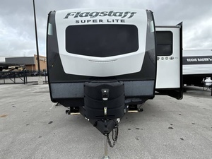 Roulottes de voyage d'occasion 2021 F-o-r-e-s-t R-i-v-e-r Flagstaff S-u-p-e-r L-i-t-e 26FKBS disponibles en gros pour les acheteurs en gros - Product Image 6