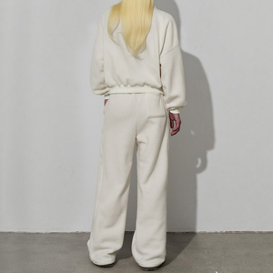 ชุดวอร์มผู้หญิงผ้าฟลีซคอตตอน 100% ระดับพรีเมียม หรูหรา เป็นมิตรกับสิ่งแวดล้อม ระบายอากาศได้ดี สไตล์ลำลอง ซิปคู่ พร้อมกางเกงวอร์มและเสื้อฮู้ด - Product Image 4