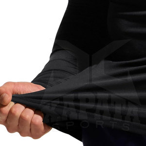 Servicio OEM Último diseño Transpirable Rash Guard Precio barato Hecho en Pakistán - Product Image 6