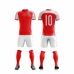 Fabricante de Uniformes de Fútbol Personalizados OEM, Marca Personalizada, Conjunto de Camiseta y Pantalones Cortos Deportivos Ligeros y Transpirables para Entrenamientos y Partidos - Product Image 3