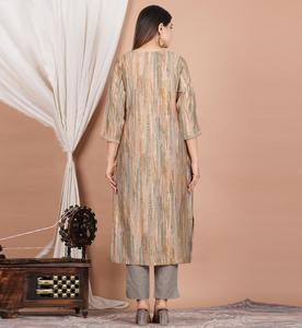 Anarkali kurta พิมพ์ลายดอกไม้ผ้าฝ้ายลำลองสำหรับผู้หญิงพร้อมลายพิมพ์ lehriya พาลาซโซและลายเดรสยาวถึงข้อเท้า - Product Image 2