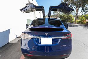 Tesla Model X Performance, 6 Asientos, Tracción en las Cuatro Ruedas, Motores Eléctricos Duales, SUV/Crossover Automático - Product Image 3