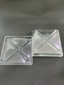 Barquettes alimentaires en plastique PET/PE/PS de haute qualité - Durables et polyvalentes pour l'emballage et l'affichage de sushis et de nouilles - Product Image 3