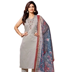 Nueva Colección de Telas Pure Fabcy con Kurtis Hechos a Mano para Venta al por Mayor - Product Image 2