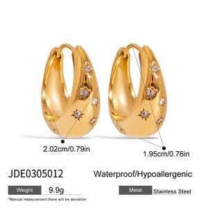 J&D Elegantes Pendientes de Aro Clásicos de Acero Inoxidable con Oro de 18K, Diseño de Estrella Hueca con Diamantes de Imitación, Accesorio de Moda - Product Image 4