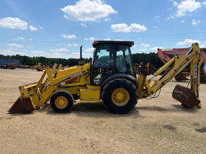 HOT DEAL! Stronng Engiine parformance 2002 Cas IH590 Super_M - Product Image 1