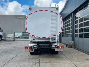 Camión Cisterna M-ERCEDEZ B-ENZ AROCS 4040 6X6 2024 - Product Image 6