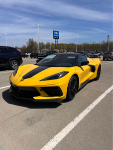 Chevrolet Corvette Stingray Z51 2024 d'occasion en excellent état, conduite à gauche, décapotable 2 portes - Product Image 3