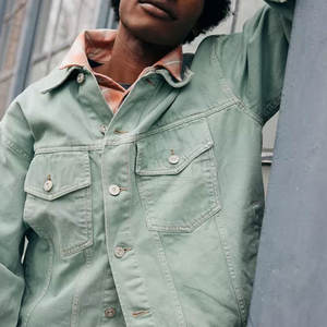 Chaqueta vaquera de alta calidad para hombre, cómoda lona teñida lisa con cuello levantado, el mejor precio a la venta - Product Image 2