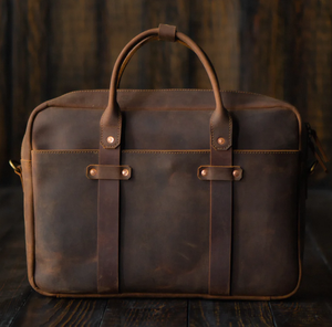 Sac pour ordinateur portable en cuir véritable de luxe, conçu en cuir 100% pur avec fermeture éclair sécurisée et plusieurs poches organisatrices - Product Image 4