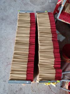 Bâtons d'encens en bois de santal blanc naturel de qualité supérieure, manche rouge, encens religieux traditionnel pour le marché de l'ASEAN - Product Image 5