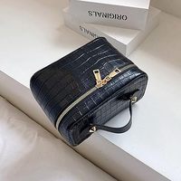 Meilleur prix étui de train de voyage pour femmes organisateur en cuir sacs et étuis à cosmétiques avec fermeture à glissière pour le rangement du maquillage et les outils