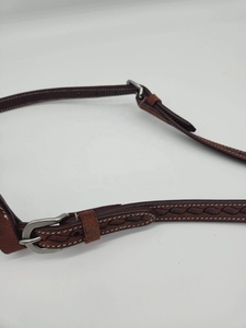 Cabezada de cuero ligera marrón de una sola oreja con diseño de cabeza de caballo tallada a mano para conjunto de aparejos western - Product Image 5