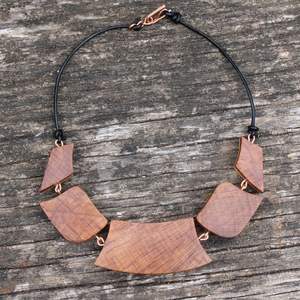 Collar con colgante de madera natural para hombre y mujer - Product Image 1