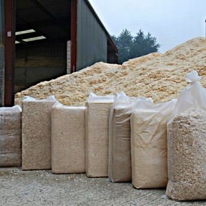Virutas de madera de pino secadas en horno para camales de caballos y aves de corral, en fardos comprimidos, exportación desde Turquía, suministro a granel. - Product Image 1