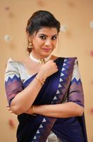 Nouveau Design Tendance Super Pure Zari Zig Zag Cuivre Tissage Moitié et Moitié Cuivre Lehenga Saree pour Femme