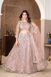 Hermosa colección Lehenga de boda más tendencia con hermoso trabajo pesado de cuatro lentejuelas - Product Image 5