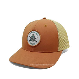 Sombreros de camionero personalizados Logotipo tejido personalizado Gorras naranjas Gorra ajustable para exteriores Pre Curve Bill, Gorra de camionero para hombre - Product Image 1