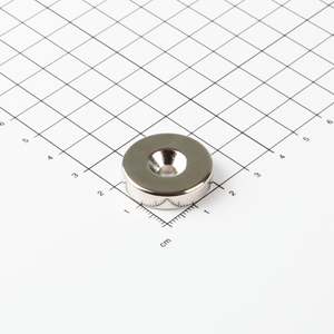 Magnete ad anello in neodimio Ø25xØ4,5x6mm con svasatura conica - Product Image 1