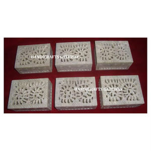 กล่องเก็บเครื่องประดับงานแกะสลักหินสบู่ทรงสี่เหลี่ยมสำหรับเป็นของขวัญตามเทศกาลรอมฎอน - Product Image 1