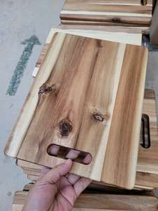 Elegantes bloques de cortar de madera para uso en la cocina 35x25x1,3 cm Durable Fácil de limpiar No tóxico Apto para lavavajillas Hecho en Vietnam - Product Image 4