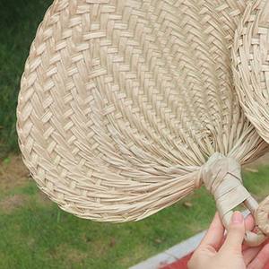 Abanico de mano de bambú de Vietnam, ventilador decorativo plegable hecho a mano, perfecto para recuerdo al por menor 2025 - Product Image 5