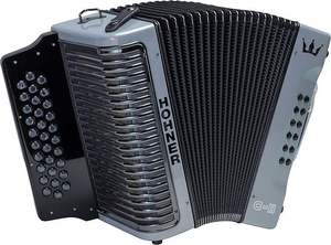 Accordéon Hohnerrs Corona C-II F/Bb/Eb prêt à être expédié - Pack vert et or avec housse de transport, sangles réglables et Austin Bazaar - Product Image 2