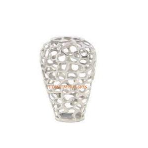 Qualité supérieure Design Moderne Table Top Fleur Vase Pot Nouvelle Arrivée Métal Aluminium Vente Chaude Décoration De Table - Product Image 1