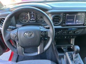 Toyota Tacoma 4WD TRD Sport 2022 Usada en Buen Estado - Product Image 5