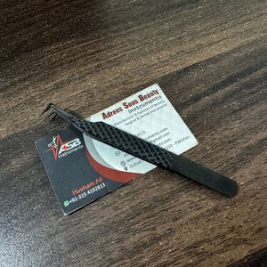 Pince à cils noire mate, beauté, extension de cils, pointe lisse, acier inoxydable, précision, 11 cm, impression de logo personnalisée, service OEM - Product Image 2