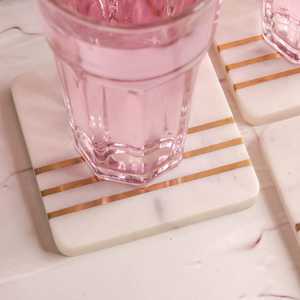 Ensemble de sous-verres en marbre fabriqués à la main incrustation de laiton décor élégant en pierre - Product Image 2