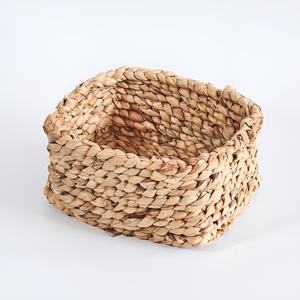 Mini cestas de almacenamiento para organizar estantes, cajones y despensas, hechas a mano con jacinto de agua, venta al por mayor. - Product Image 1