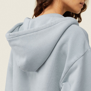 เสื้อฮู้ดแฟชั่นผู้หญิงแบบครอปพร้อมพิมพ์โลโก้ออกแบบได้ตามต้องการ - Product Image 5