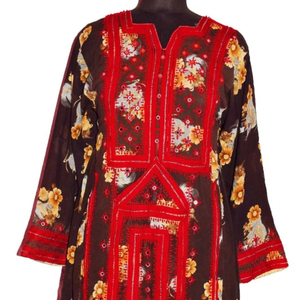 Robe de Banjara Vintage de style bohème avec broderie à la main - Product Image 1