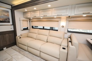 Nouveau Jayco S-e-n-e-c-a 37K 2026 prêt à la vente - Product Image 6