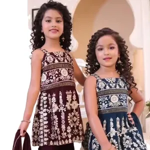 Новейший Дизайнерский Костюм из 3 предметов в пакистанском стиле с вышивкой жоржет для детей