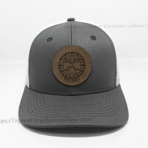 Chapeaux de camionneur noirs avec logo brodé en cuir, chapeaux de camionneur dos en maille de haute qualité - Product Image 5
