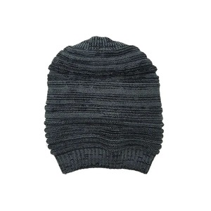 Gorro de Invierno Moderno y Personalizado para Clima Frío, Gorro de Punto de Lana Suave con Tela Cómoda en Varios Colores - Product Image 6