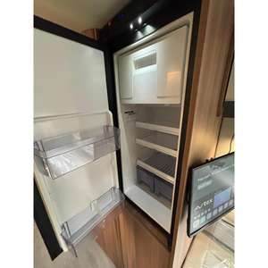 Asientos de Auto Cómodos Auto-Trail V-Line 635 SE, Accesorio Premium para el Interior del Vehículo - Product Image 6