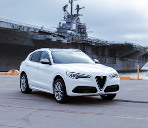 LISTO PARA CONDUCIR - USADO, VOLANTE A LA IZQUIERDA |   ALFA ROMEO STTELVIOSS TI 2021 con 25000 millas - Product Image 1
