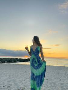 Combinaison salopette teinte à la main, barboteuse tie dye, vêtements hippie, barboteuses harem tie dye - Product Image 3