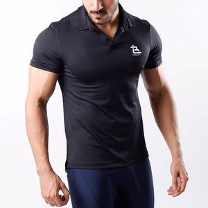Polo Deportivo Ajustado con Material Transpirable y Estilo Moderno, Polo Deportivo Ajustado de Alto Rendimiento - Product Image 4