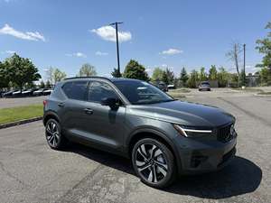 Volvo XC40 Usado 2026 - Product Image 5