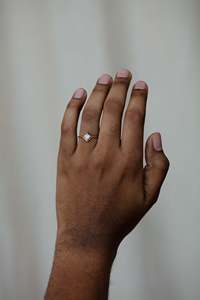 Bague fine pour femme en pierre de diamant naturel taillé princesse niché bague de mariage de style mignon pour les fêtes - Product Image 3