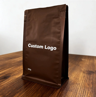 Sacs à fond plat noir mat de haute qualité personnalisés pour l'emballage de café premium avec fermeture éclair et valve de dégazage
