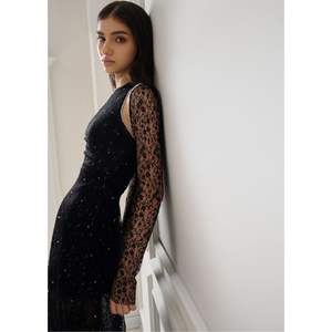 Robe longue personnalisée de haute qualité pour femmes ROBE EN DENTELLE VERA EMB AURORA Robe décontractée à double couche de luxe avec étiquettes personnalisées - Product Image 1