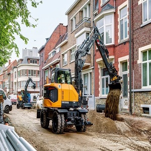 Bomba de construcción versátil Hyundai HW100A con engranaje de motor duradero y componentes de núcleo PLC para empresas de excavadoras sobre orugas - Product Image 1