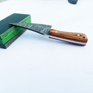 Mini couteau de transport de poche lame fixe chasse couteau à dépecer couteau en acier damas manche en bois Pakka avec gaine en cuir - Product Image 3