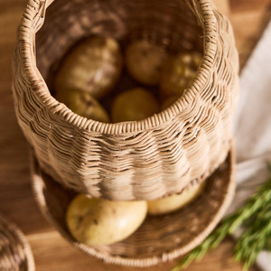 Cesta de cocina redonda Wicke, organizador, cesta de cocina de ratán tejida a mano con asa - Product Image 4